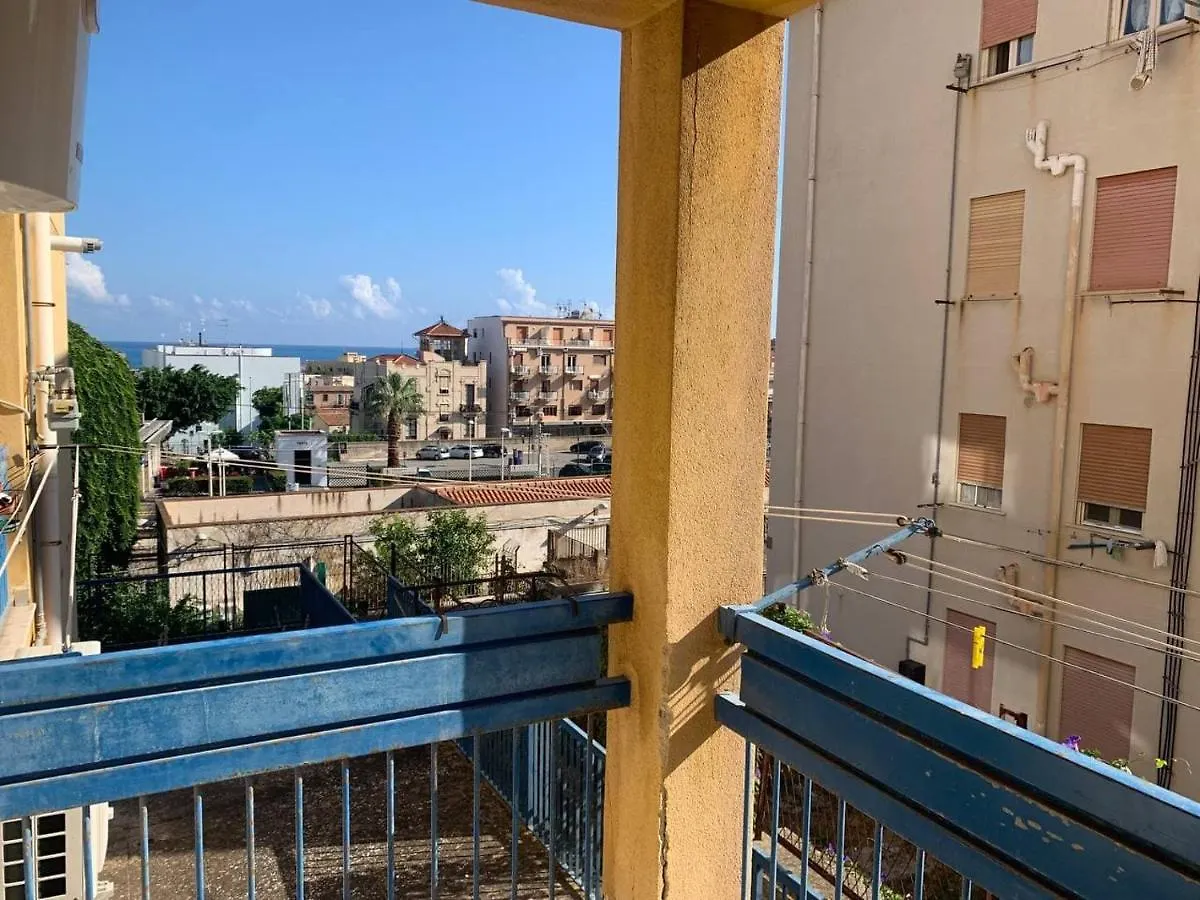 Soletta'S House Apartments Cefalu' Italy